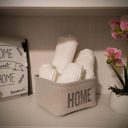 Rosy House Apartment Lodi Bagian luar foto